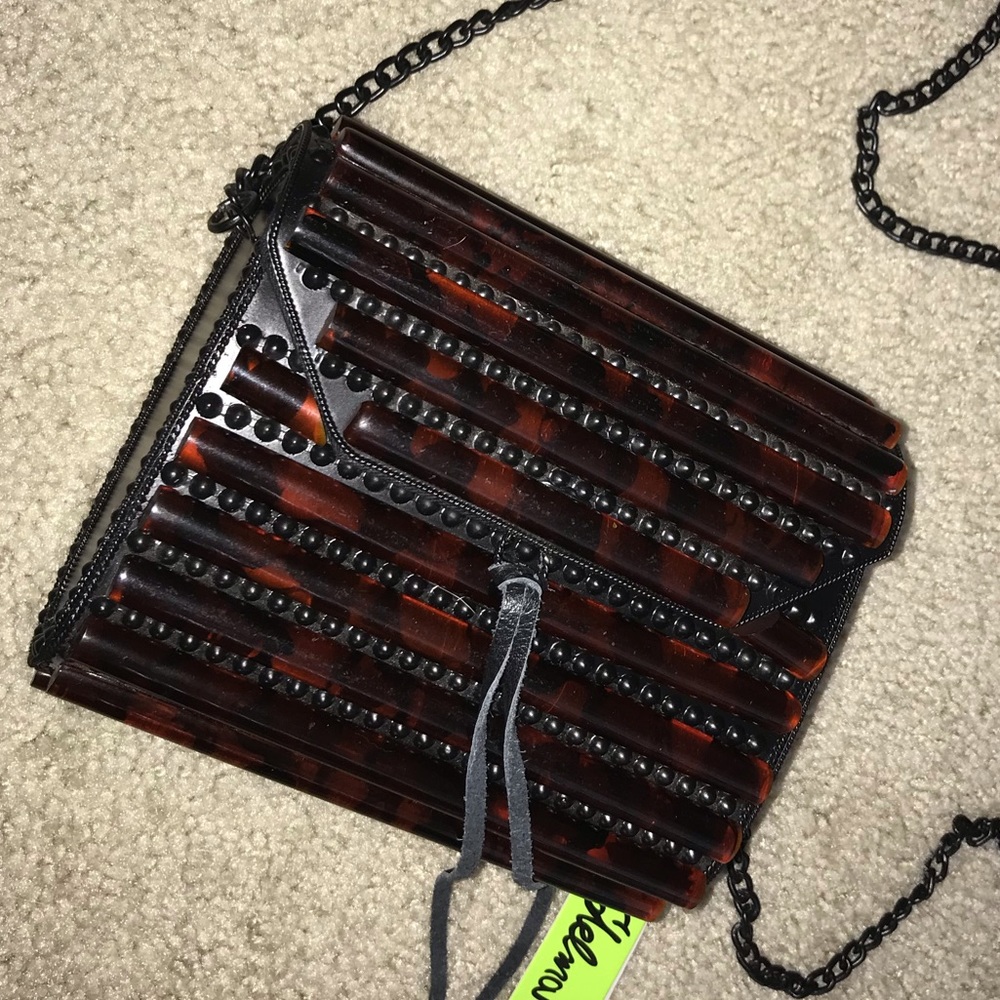 Beautiful shoulder bag.